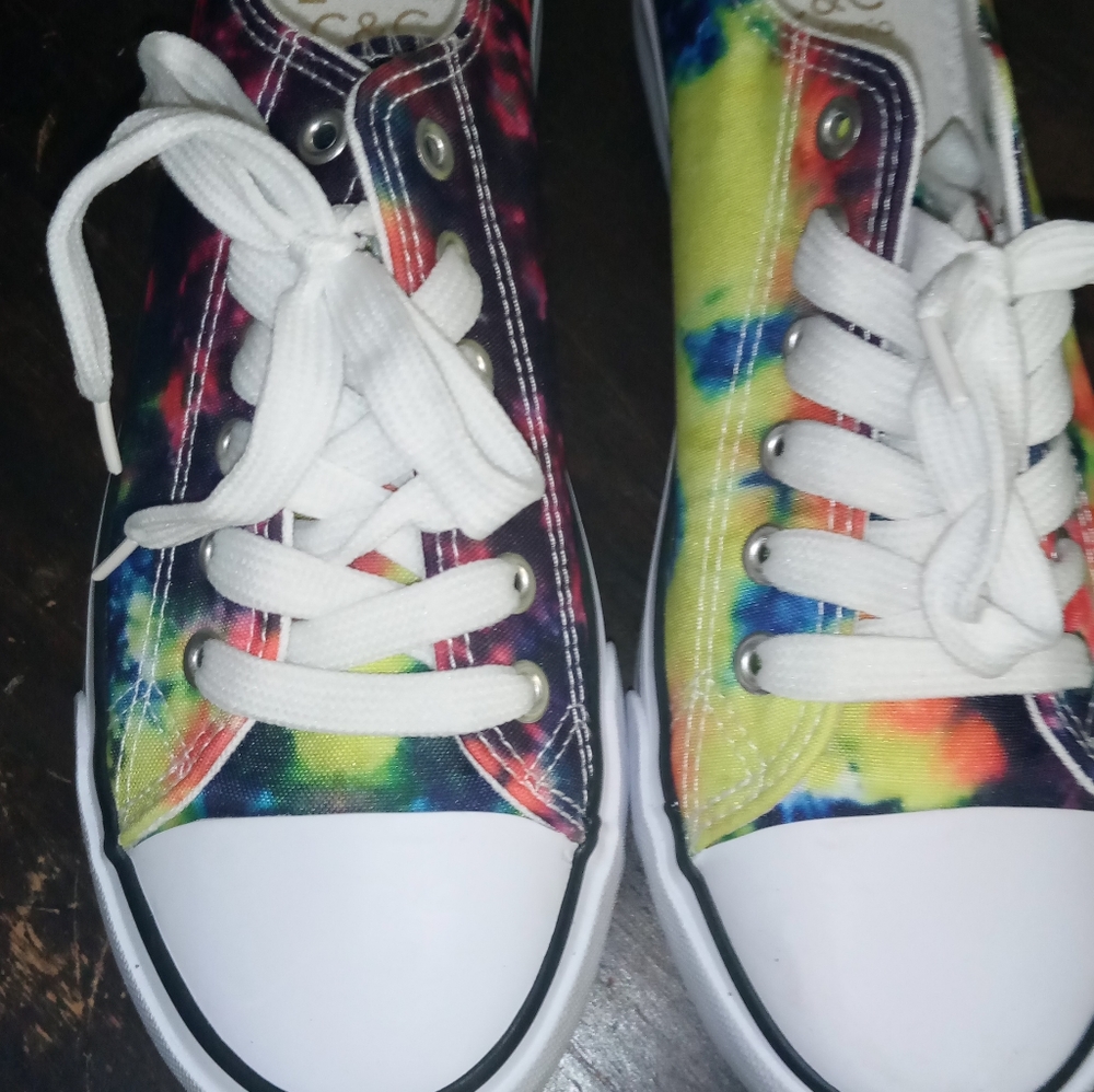 Nornstromn rainbow tyedie